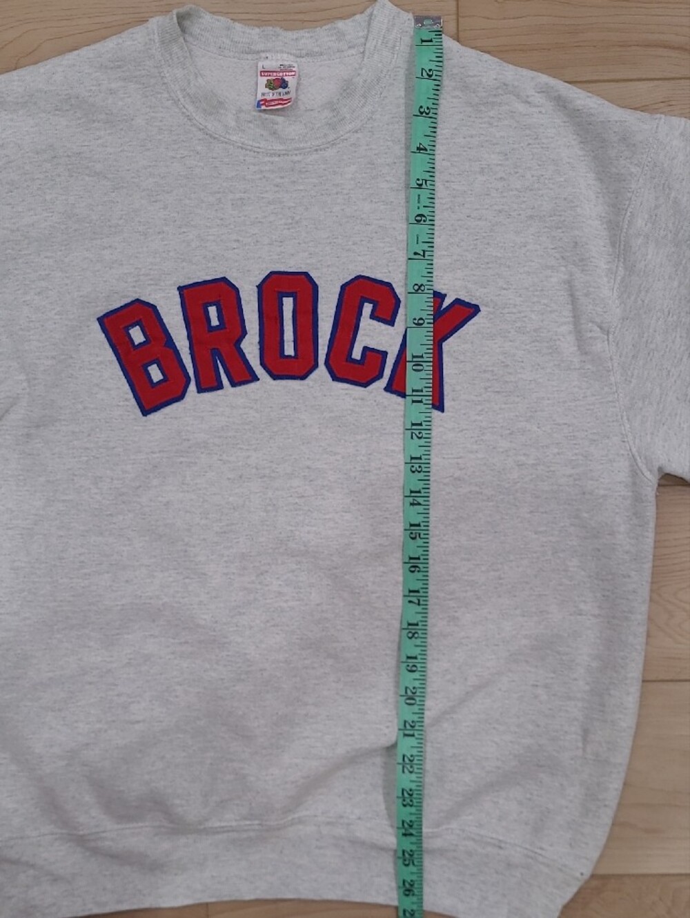 Vintage 1990s Brock University Collegiate Crewneck Sweatshirt Made In The USA - Picture 8 of 10